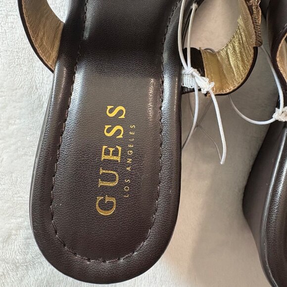 Guess Womens Monogrammed Brown Sandals With Gold Logo & Open-Toe Design Size 8 - Picture 4 of 13